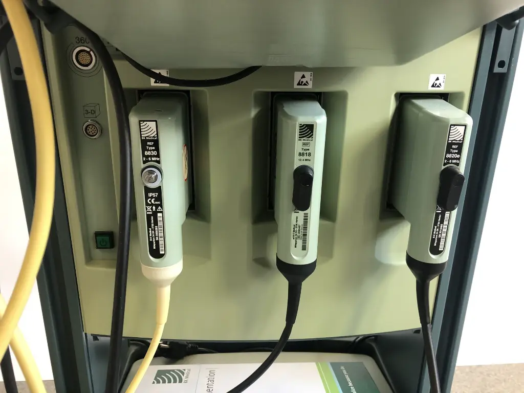 BK Medical ProFocus SN-1888994 YOM 2008 ID-1150 Connectors.webp