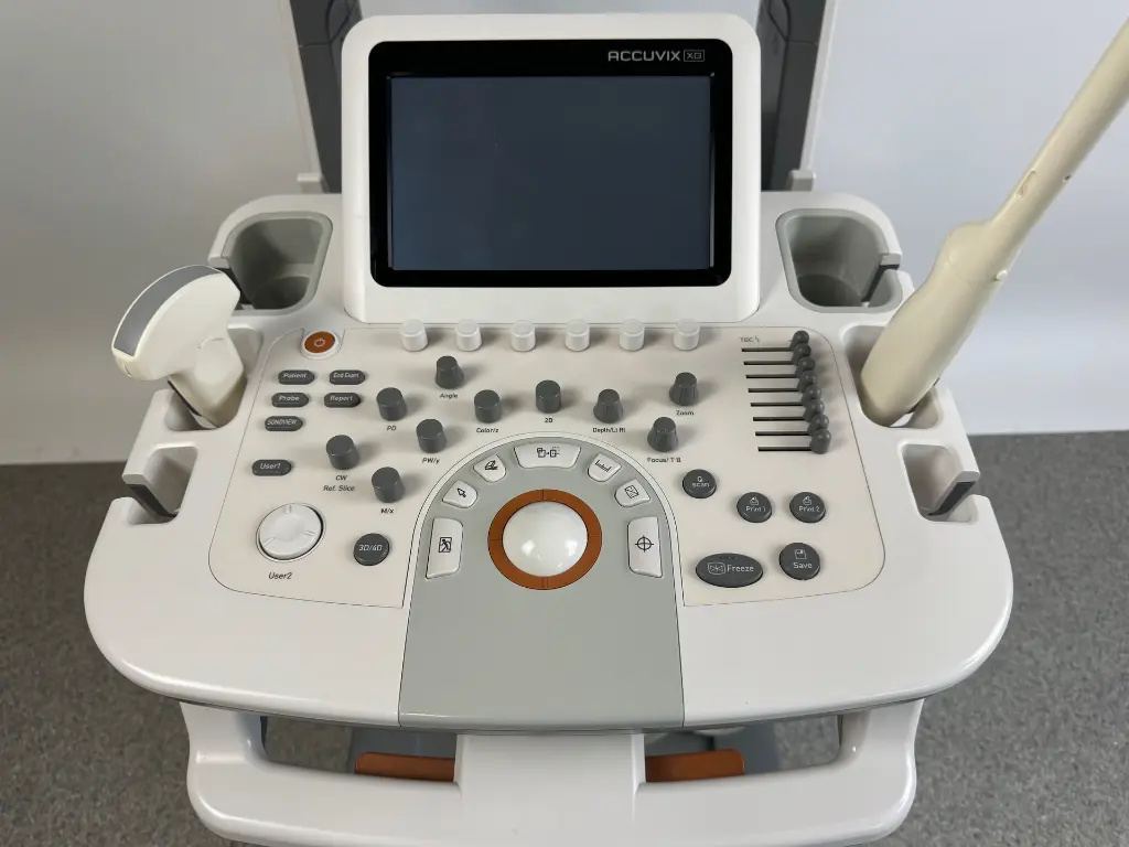 Medison Accuvix XG SN-B11514300000067 Control Panel.webp