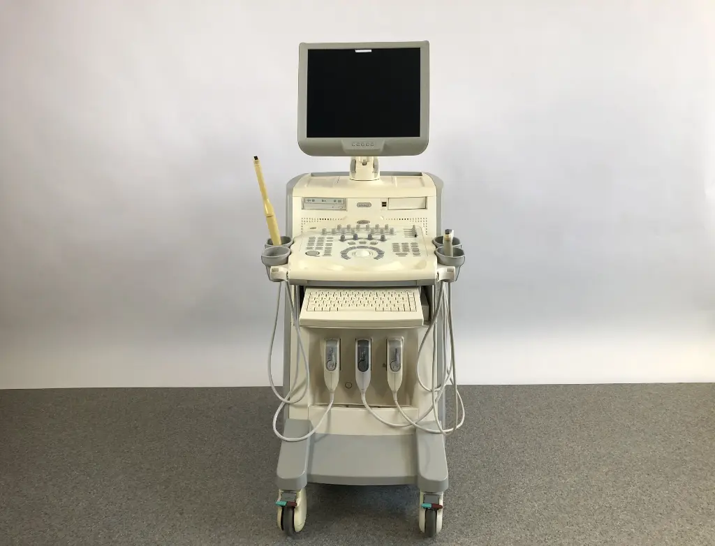 Medison Accuvix V10 SN-A7B509209900420 Front.webp