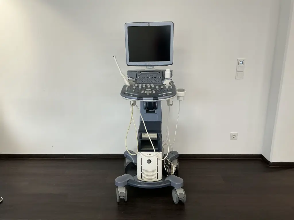 [ID-1093] GE Voluson S6 Ultraschallsystem